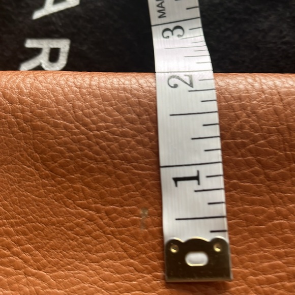 KAREN MILLER gorgeous tan handbag in genuine leather - Picture 10 of 10